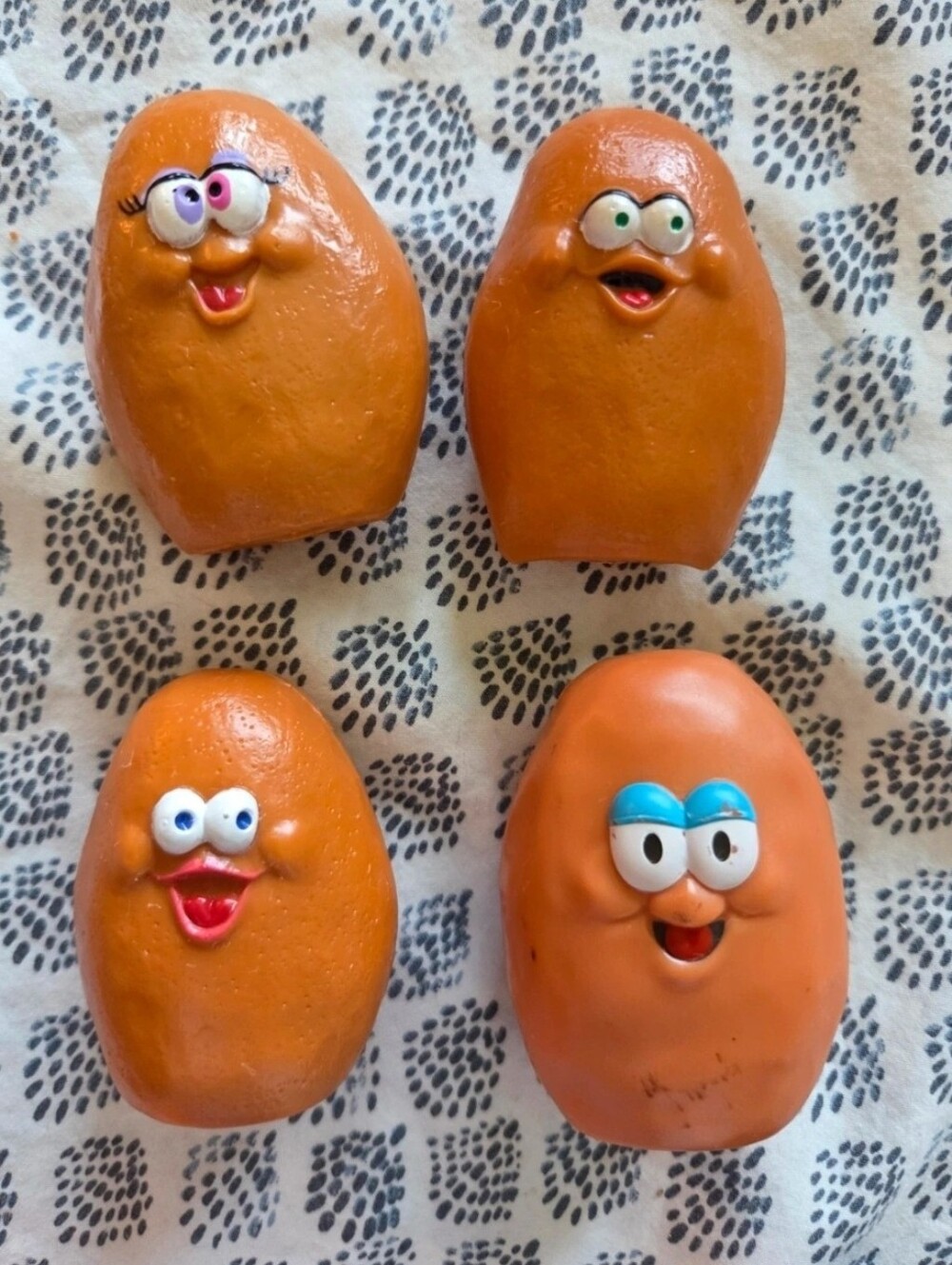 Vintage Lot Of McDonalds Happy Meal McNugget Toys W/costumes